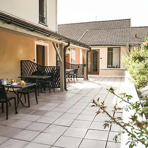 Aparthotel La Ferme Des Barmonts, Villejuif